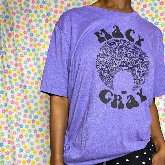 Tops - Purple and black Macy gray tshirt art songs music size xl no flaws